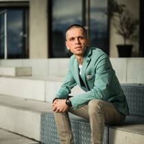 2400 Franken Busse – dabei war er unschuldig Hasim Draganovic: Mangelhafte Strafbefehle 3000 Franken Busse – dabei war er unschuldig Die Luzerner Polizei ermittelte in einem Fall voreingenommen. Dafür kassiert sie zusammen mit der Staatsanwaltschaft Emmen den Negativpreis «Fehlbefehl» des Beobachters.