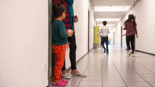 Das Leben in der Nothilfe hat prekäre Auswirkungen auf die Entwicklung von Kindern und Jugendlichen.